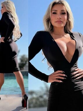 Women’s Black Deep V Long Sleeve Bodycon Dress